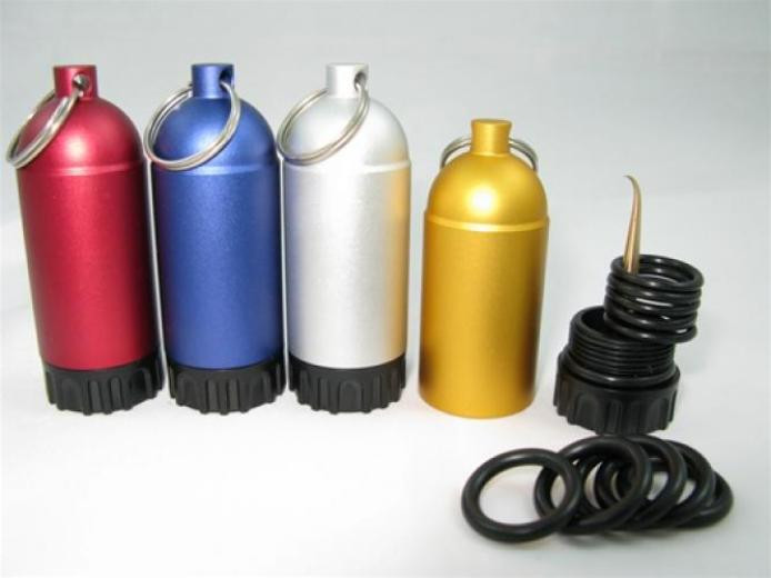Storm Mini Tank with Pick and O-Rings